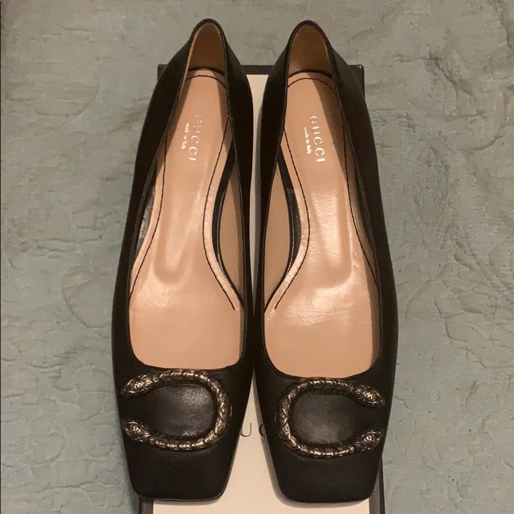 Gucci Dionysus Calf Skin Flats